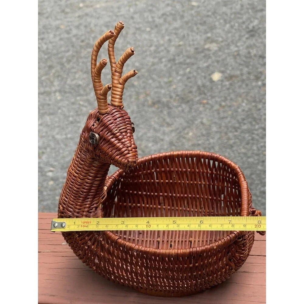 VTG Wicker Rattan Reindeer Basket Boho Woodland Christmas Centerpiece 11
